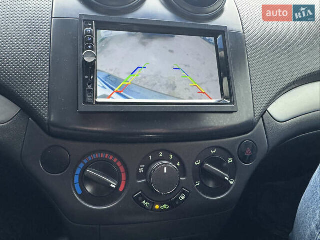 Черный Шевроле Авео, объемом двигателя 1.5 л и пробегом 225 тыс. км за 3999 $, фото 20 на Automoto.ua