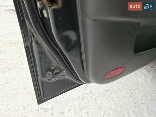 Черный Шевроле Авео, объемом двигателя 1.5 л и пробегом 213 тыс. км за 3900 $, фото 14 на Automoto.ua
