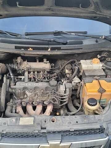 Черный Шевроле Авео, объемом двигателя 1.5 л и пробегом 290 тыс. км за 3300 $, фото 1 на Automoto.ua