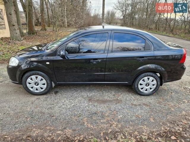 Черный Шевроле Авео, объемом двигателя 1.5 л и пробегом 256 тыс. км за 4200 $, фото 1 на Automoto.ua