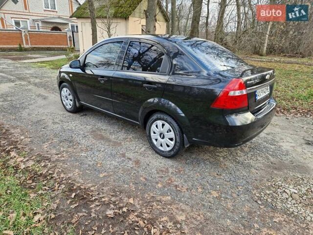 Черный Шевроле Авео, объемом двигателя 1.5 л и пробегом 256 тыс. км за 4200 $, фото 4 на Automoto.ua
