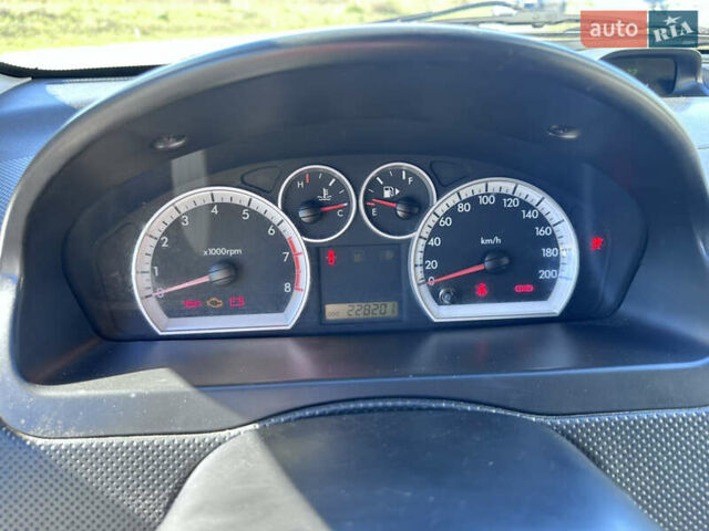 Черный Шевроле Авео, объемом двигателя 1.5 л и пробегом 228 тыс. км за 3900 $, фото 16 на Automoto.ua