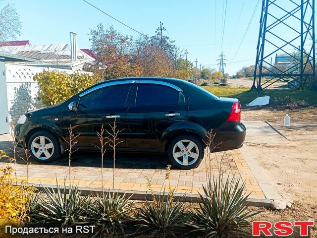 Черный Шевроле Авео, объемом двигателя 1.5 л и пробегом 80 тыс. км за 4200 $, фото 2 на Automoto.ua