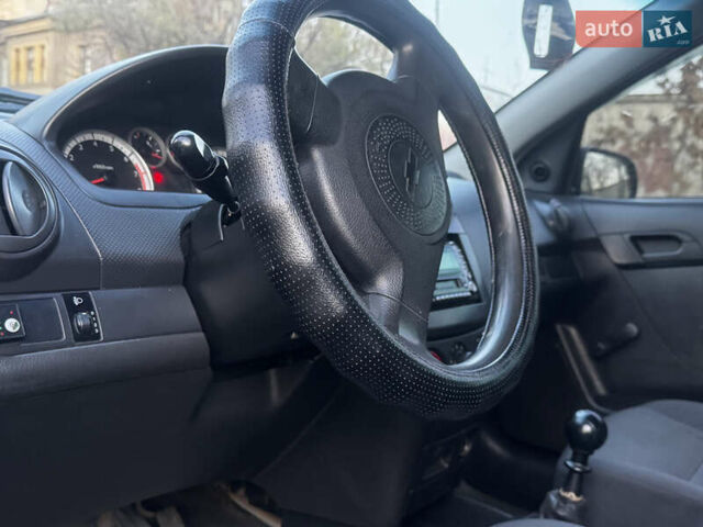 Черный Шевроле Авео, объемом двигателя 1.5 л и пробегом 188 тыс. км за 2999 $, фото 11 на Automoto.ua
