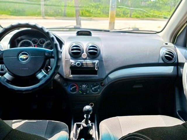 Черный Шевроле Авео, объемом двигателя 1.5 л и пробегом 188 тыс. км за 4250 $, фото 5 на Automoto.ua