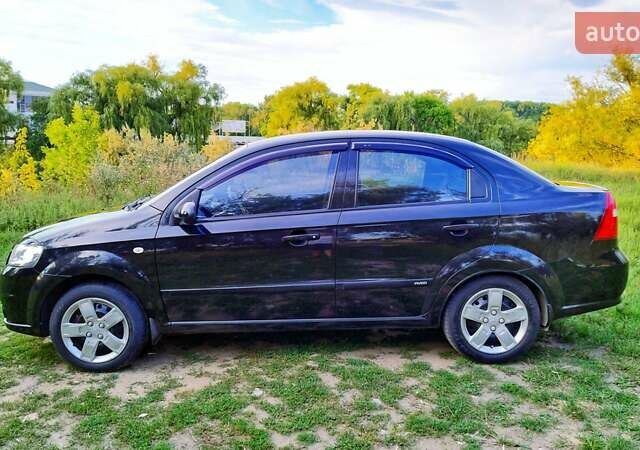 Черный Шевроле Авео, объемом двигателя 1.5 л и пробегом 120 тыс. км за 4870 $, фото 3 на Automoto.ua