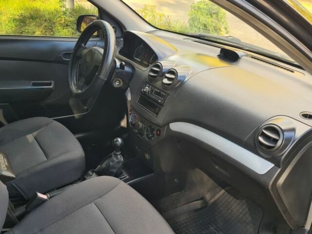 Черный Шевроле Авео, объемом двигателя 1.5 л и пробегом 213 тыс. км за 4100 $, фото 20 на Automoto.ua