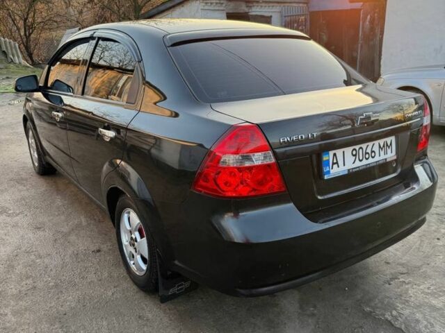 Черный Шевроле Авео, объемом двигателя 1.5 л и пробегом 293 тыс. км за 3999 $, фото 3 на Automoto.ua