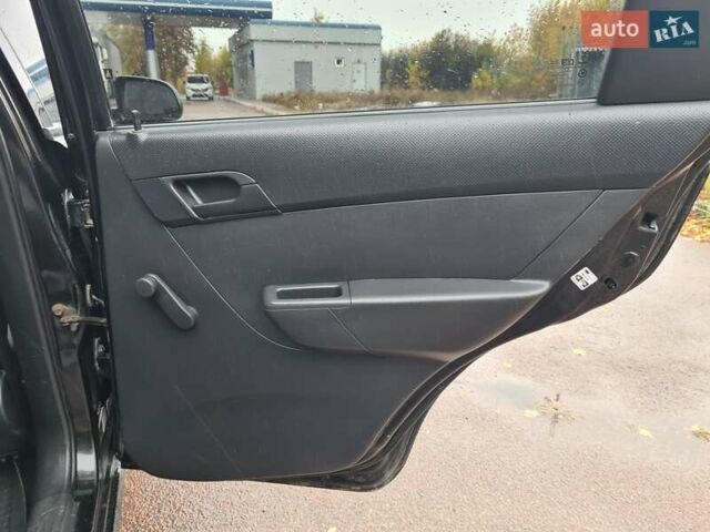 Черный Шевроле Авео, объемом двигателя 1.5 л и пробегом 213 тыс. км за 4300 $, фото 19 на Automoto.ua