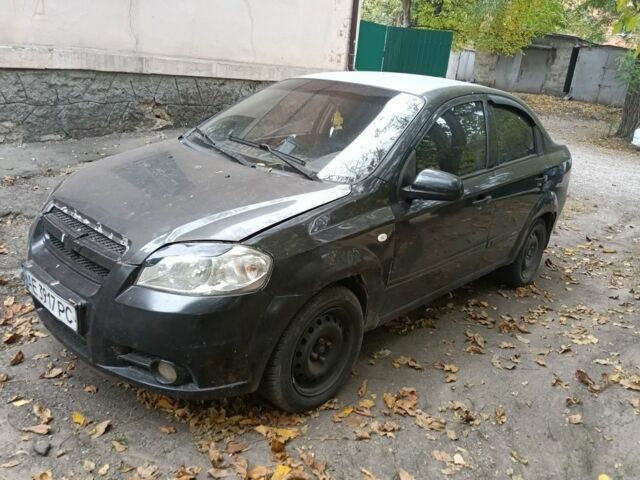 Черный Шевроле Авео, объемом двигателя 1.5 л и пробегом 220 тыс. км за 2100 $, фото 2 на Automoto.ua