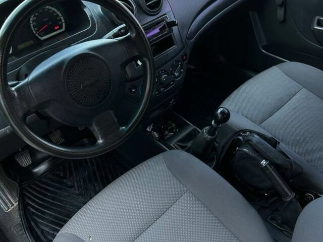 Черный Шевроле Авео, объемом двигателя 1.5 л и пробегом 165 тыс. км за 4655 $, фото 4 на Automoto.ua