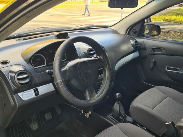 Черный Шевроле Авео, объемом двигателя 1.5 л и пробегом 213 тыс. км за 4100 $, фото 12 на Automoto.ua