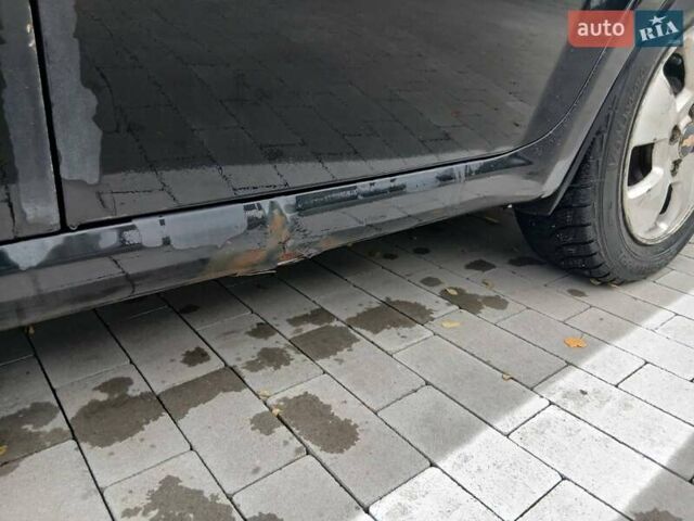 Черный Шевроле Авео, объемом двигателя 1.5 л и пробегом 206 тыс. км за 3900 $, фото 17 на Automoto.ua