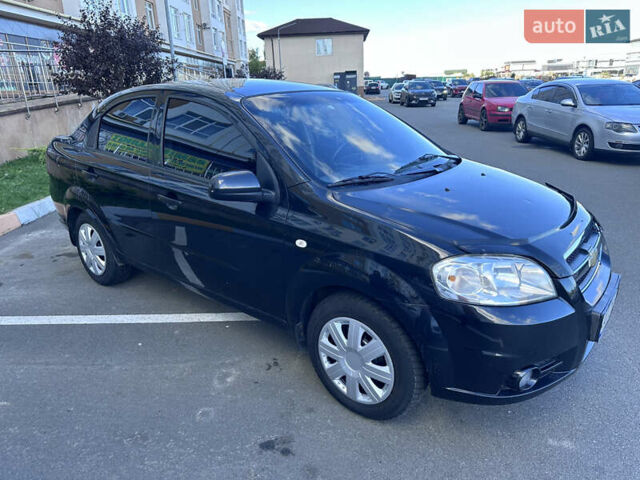 Черный Шевроле Авео, объемом двигателя 1.5 л и пробегом 228 тыс. км за 3900 $, фото 10 на Automoto.ua