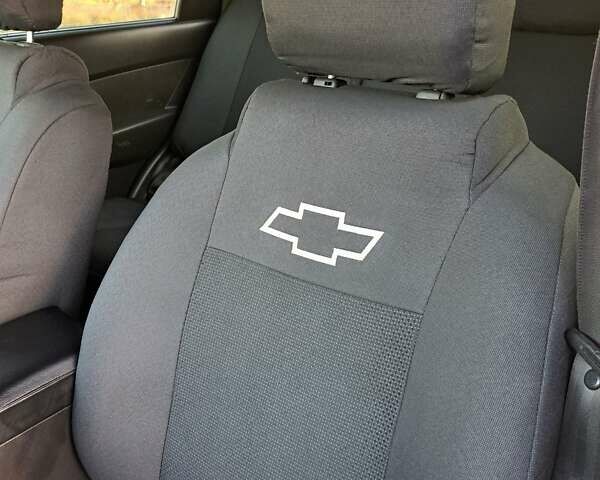 Черный Шевроле Авео, объемом двигателя 1.5 л и пробегом 275 тыс. км за 4300 $, фото 14 на Automoto.ua