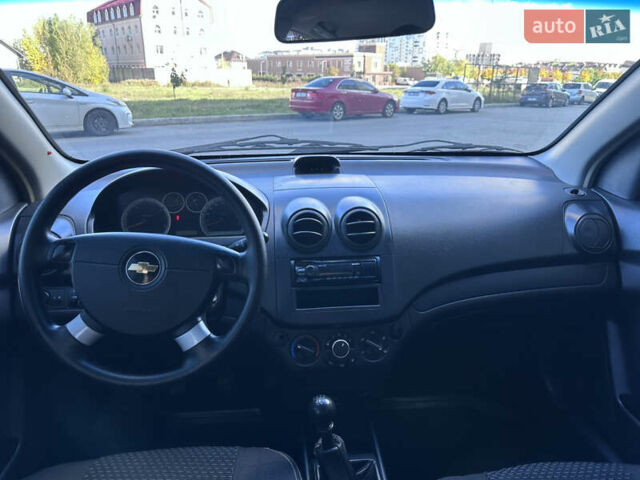 Черный Шевроле Авео, объемом двигателя 1.5 л и пробегом 228 тыс. км за 3900 $, фото 15 на Automoto.ua