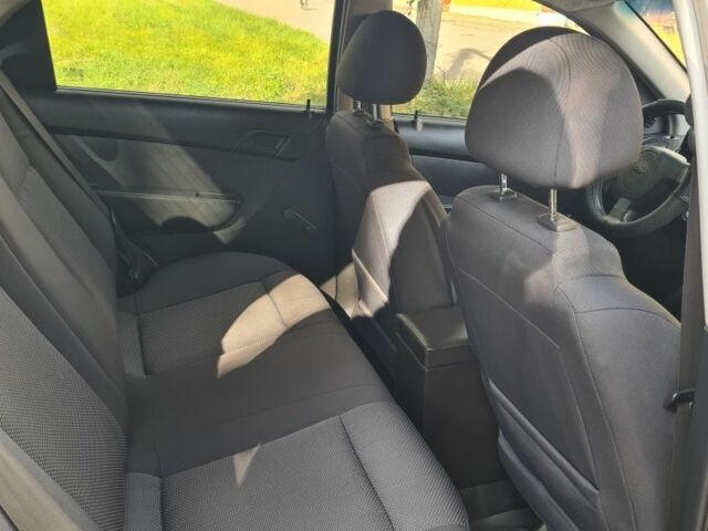 Черный Шевроле Авео, объемом двигателя 1.5 л и пробегом 213 тыс. км за 4100 $, фото 16 на Automoto.ua