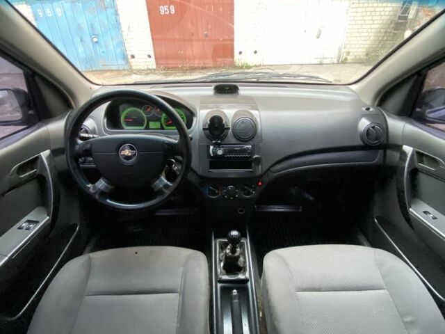 Черный Шевроле Авео, объемом двигателя 1.5 л и пробегом 300 тыс. км за 2900 $, фото 8 на Automoto.ua