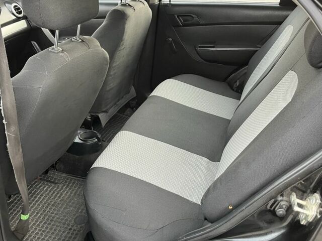 Чорний Шевроле Авео, об'ємом двигуна 1.5 л та пробігом 325 тис. км за 2999 $, фото 8 на Automoto.ua