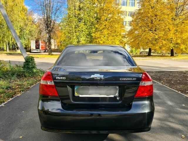 Черный Шевроле Авео, объемом двигателя 1.5 л и пробегом 213 тыс. км за 4100 $, фото 6 на Automoto.ua