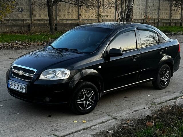 Чорний Шевроле Авео, об'ємом двигуна 1.5 л та пробігом 185 тис. км за 2999 $, фото 5 на Automoto.ua