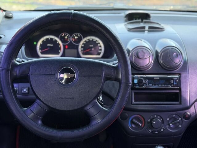 Черный Шевроле Авео, объемом двигателя 1.5 л и пробегом 299 тыс. км за 2350 $, фото 16 на Automoto.ua