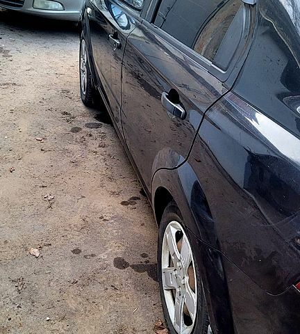 Черный Шевроле Авео, объемом двигателя 1.5 л и пробегом 290 тыс. км за 3300 $, фото 7 на Automoto.ua