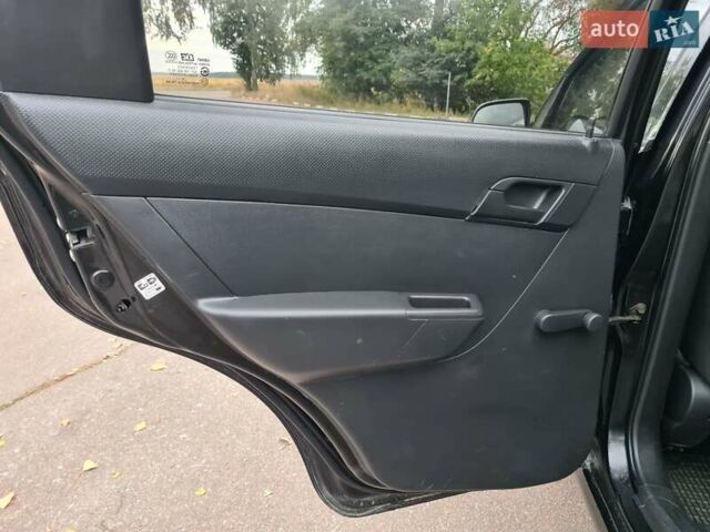 Черный Шевроле Авео, объемом двигателя 1.5 л и пробегом 214 тыс. км за 4400 $, фото 13 на Automoto.ua