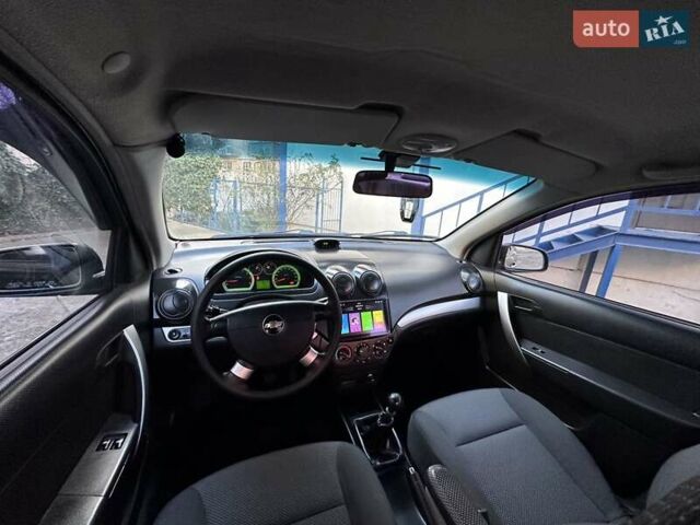 Черный Шевроле Авео, объемом двигателя 1.5 л и пробегом 150 тыс. км за 5250 $, фото 30 на Automoto.ua