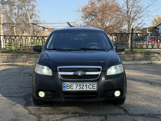 Черный Шевроле Авео, объемом двигателя 1.5 л и пробегом 299 тыс. км за 2350 $, фото 1 на Automoto.ua