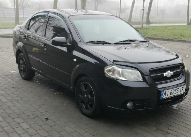 Черный Шевроле Авео, объемом двигателя 1.5 л и пробегом 240 тыс. км за 3600 $, фото 6 на Automoto.ua