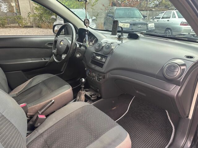 Чорний Шевроле Авео, об'ємом двигуна 1.5 л та пробігом 179 тис. км за 3350 $, фото 17 на Automoto.ua