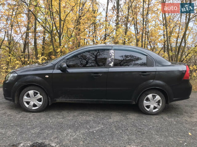 Черный Шевроле Авео, объемом двигателя 1.5 л и пробегом 250 тыс. км за 2888 $, фото 1 на Automoto.ua