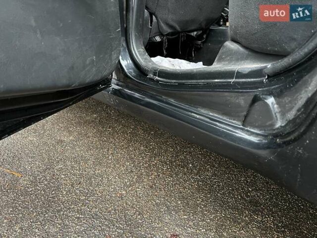 Черный Шевроле Авео, объемом двигателя 1.5 л и пробегом 210 тыс. км за 3200 $, фото 10 на Automoto.ua