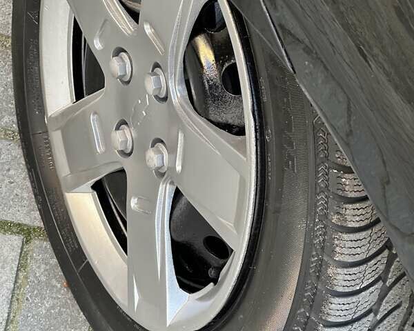 Черный Шевроле Авео, объемом двигателя 1.5 л и пробегом 150 тыс. км за 5250 $, фото 44 на Automoto.ua