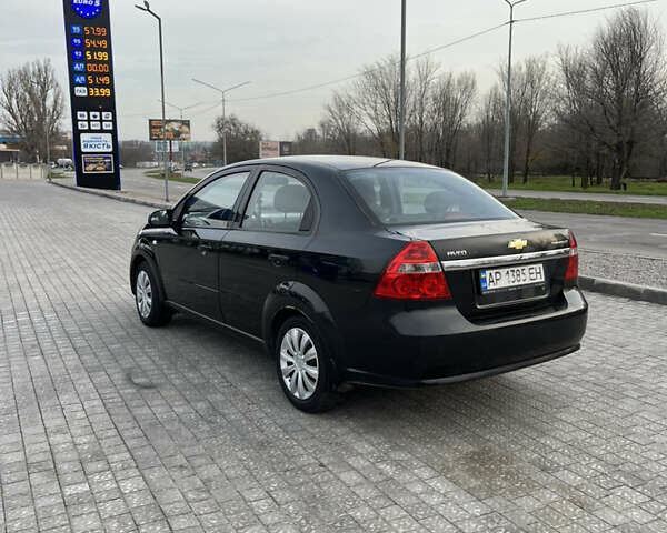 Черный Шевроле Авео, объемом двигателя 1.5 л и пробегом 325 тыс. км за 2999 $, фото 6 на Automoto.ua