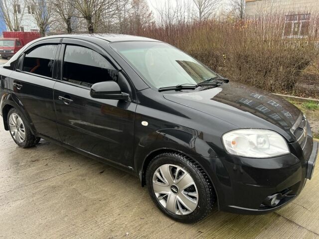 Черный Шевроле Авео, объемом двигателя 1.5 л и пробегом 210 тыс. км за 3200 $, фото 1 на Automoto.ua