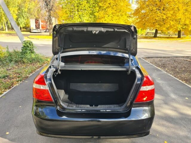 Черный Шевроле Авео, объемом двигателя 1.5 л и пробегом 213 тыс. км за 4100 $, фото 22 на Automoto.ua