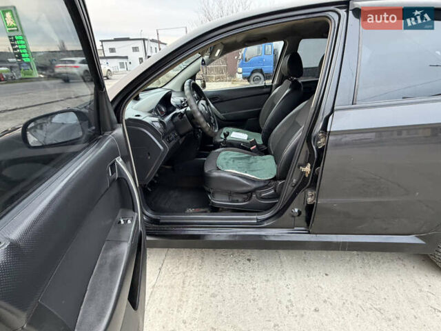 Чорний Шевроле Авео, об'ємом двигуна 1.5 л та пробігом 254 тис. км за 2000 $, фото 13 на Automoto.ua