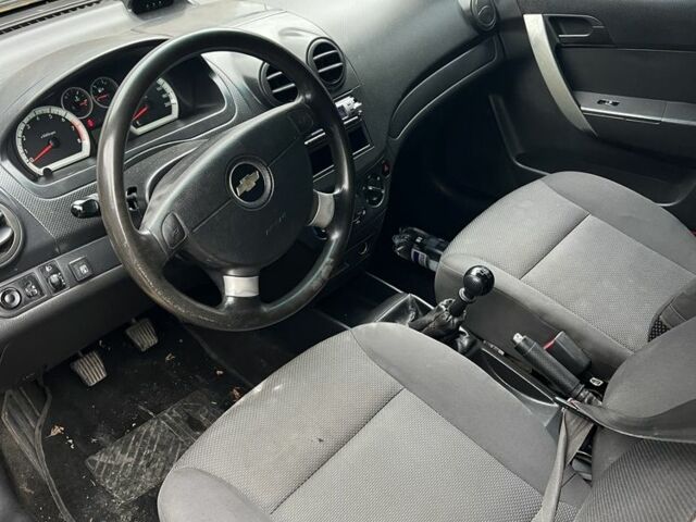 Черный Шевроле Авео, объемом двигателя 1.5 л и пробегом 195 тыс. км за 3450 $, фото 14 на Automoto.ua