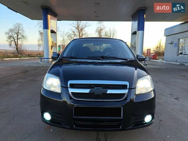 Черный Шевроле Авео, объемом двигателя 1.5 л и пробегом 275 тыс. км за 4300 $, фото 2 на Automoto.ua