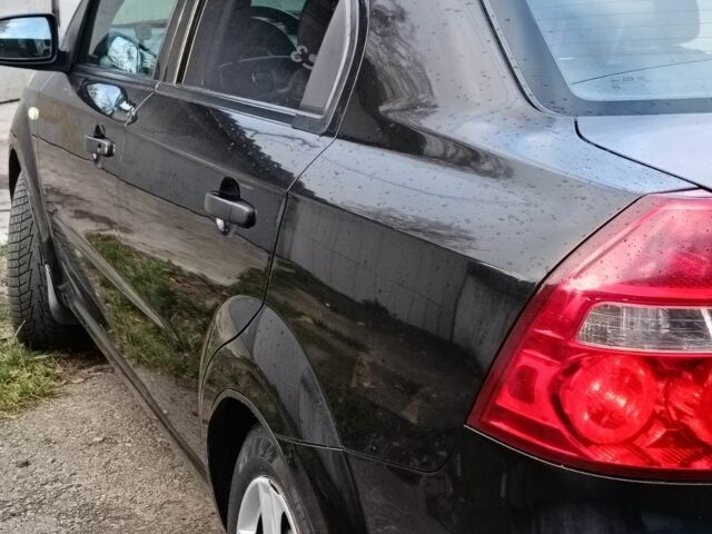 Черный Шевроле Авео, объемом двигателя 1.5 л и пробегом 148 тыс. км за 3300 $, фото 1 на Automoto.ua