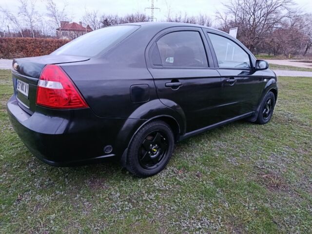 Чорний Шевроле Авео, об'ємом двигуна 1.5 л та пробігом 178 тис. км за 3400 $, фото 3 на Automoto.ua