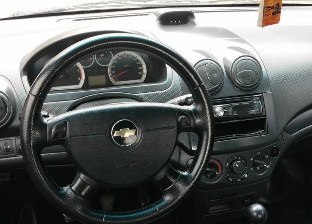 Черный Шевроле Авео, объемом двигателя 1.5 л и пробегом 240 тыс. км за 3600 $, фото 10 на Automoto.ua