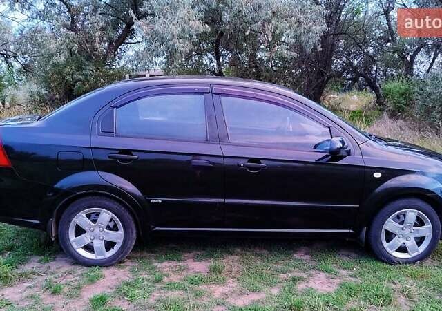 Черный Шевроле Авео, объемом двигателя 1.5 л и пробегом 120 тыс. км за 4870 $, фото 2 на Automoto.ua