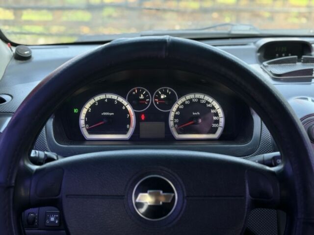 Черный Шевроле Авео, объемом двигателя 1.5 л и пробегом 299 тыс. км за 2350 $, фото 10 на Automoto.ua