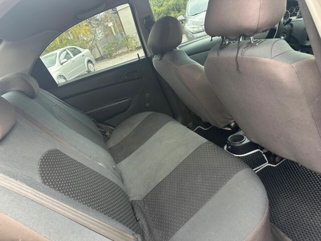 Чорний Шевроле Авео, об'ємом двигуна 1.5 л та пробігом 179 тис. км за 3350 $, фото 18 на Automoto.ua