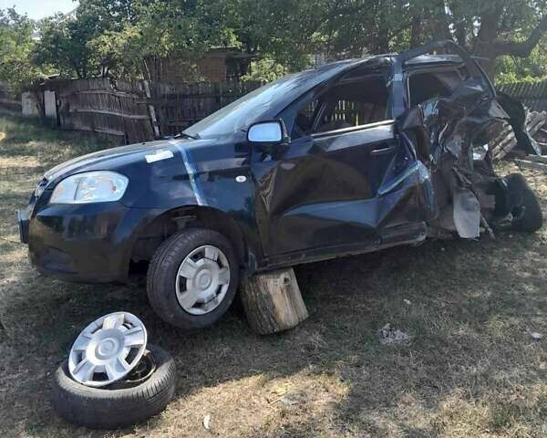 Черный Шевроле Авео, объемом двигателя 1.5 л и пробегом 230 тыс. км за 1000 $, фото 1 на Automoto.ua