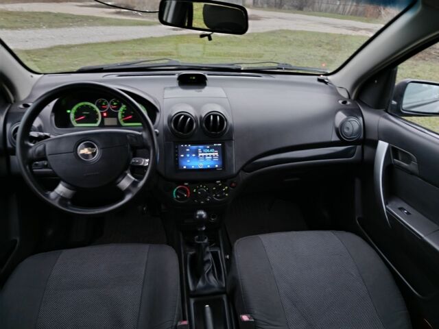 Чорний Шевроле Авео, об'ємом двигуна 1.5 л та пробігом 178 тис. км за 3400 $, фото 10 на Automoto.ua