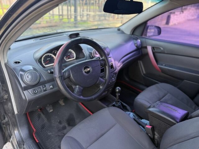 Черный Шевроле Авео, объемом двигателя 1.5 л и пробегом 299 тыс. км за 2350 $, фото 18 на Automoto.ua